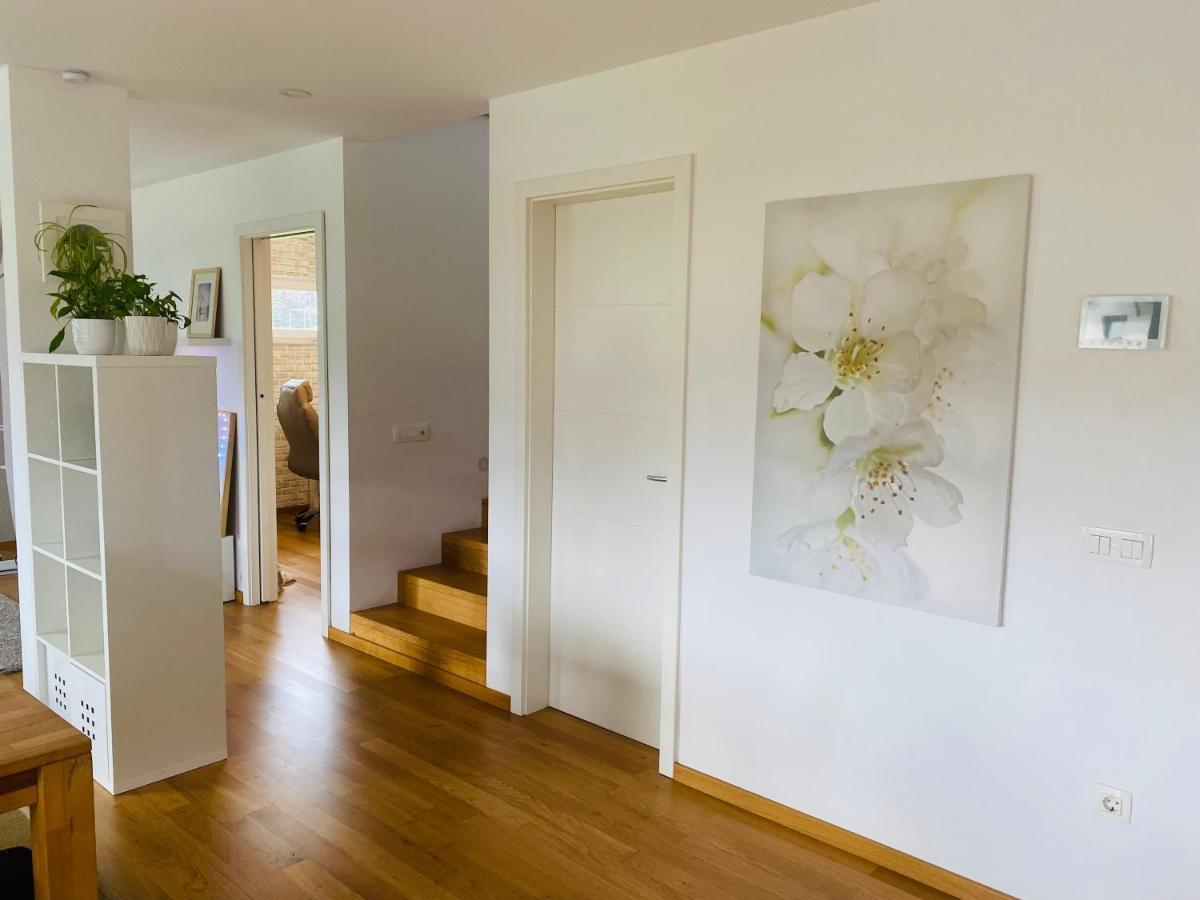 Spacious Family Home Near Bled - Modern & Cozy Radovljica Kültér fotó